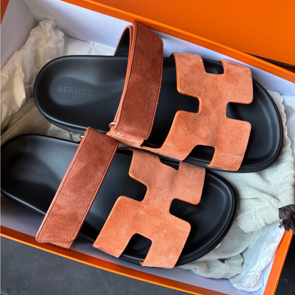 Hermes Suede Goatskin Womens Chypre Rose Bois De Rouge Sandals